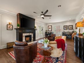 2307  5th Avenue , Fort Worth Texas 76110