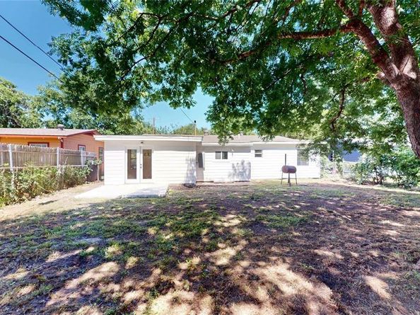 3809  Grover Avenue , Fort Worth Texas 76106