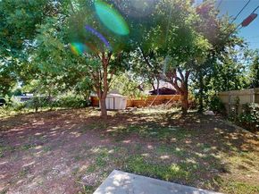 3809  Grover Avenue , Fort Worth Texas 76106