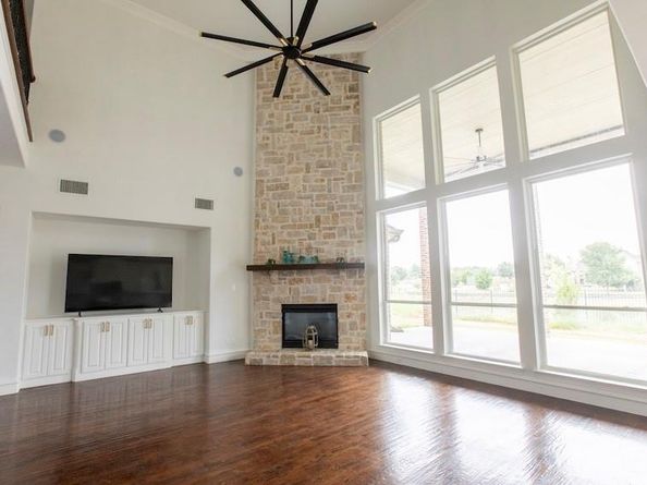 3313  Lochside  , The Colony Texas 75056