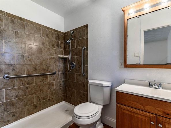 3213  Thames Street , Irving Texas 75062