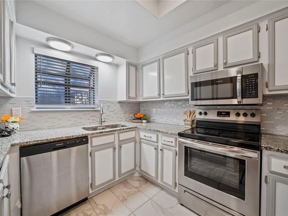 9910  Royal Lane  601, Dallas Texas 75231