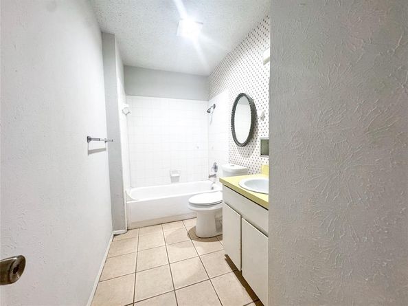 809  Roaming Road Drive , Allen Texas 75002