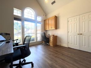 721  Village Green Drive , DeSoto Texas 75115