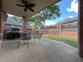 721  Village Green Drive , DeSoto Texas 75115