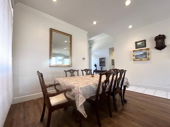 721  Village Green Drive , DeSoto Texas 75115