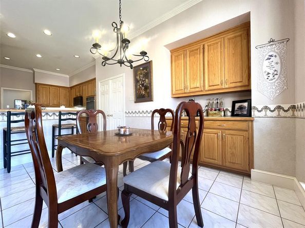 721  Village Green Drive , DeSoto Texas 75115