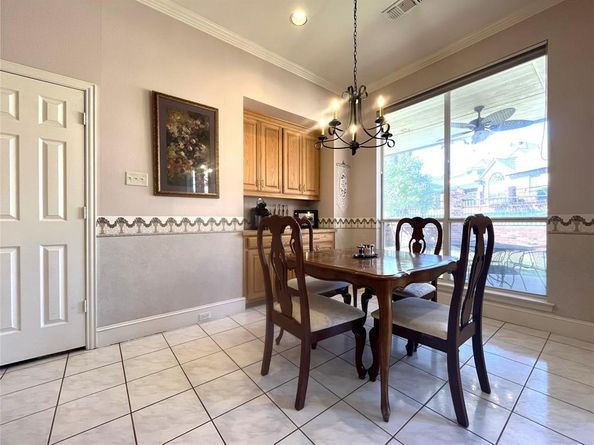 721  Village Green Drive , DeSoto Texas 75115