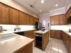 721  Village Green Drive , DeSoto Texas 75115