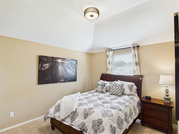 1704  Heron Drive , Aubrey Texas 76227