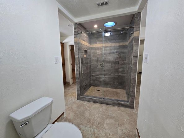 1019  Springbrook Drive , Plano Texas 75075