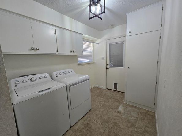 1019  Springbrook Drive , Plano Texas 75075