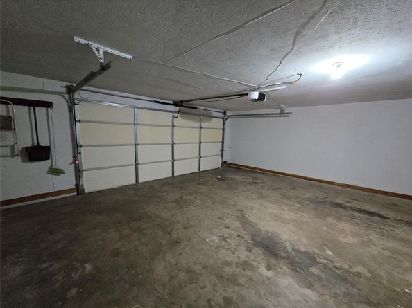 1019  Springbrook Drive , Plano Texas 75075