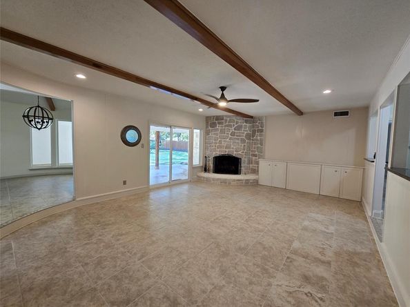 1019  Springbrook Drive , Plano Texas 75075