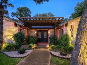 1019  Springbrook Drive , Plano Texas 75075