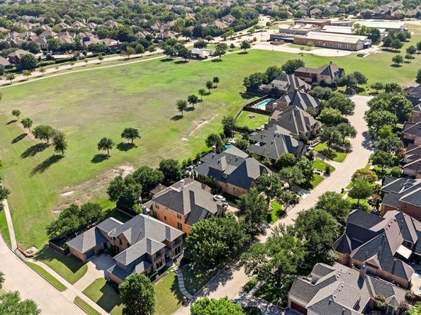 2101  Surrey Lane , McKinney Texas 75072