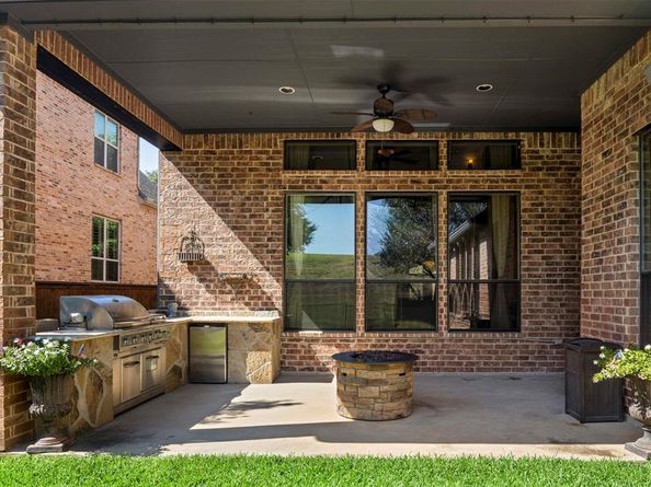 2101  Surrey Lane , McKinney Texas 75072