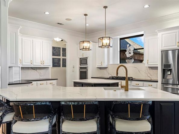 2101  Surrey Lane , McKinney Texas 75072