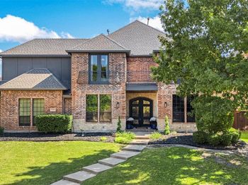 2101  Surrey Lane 