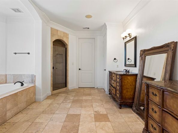 2101  Surrey Lane , McKinney Texas 75072