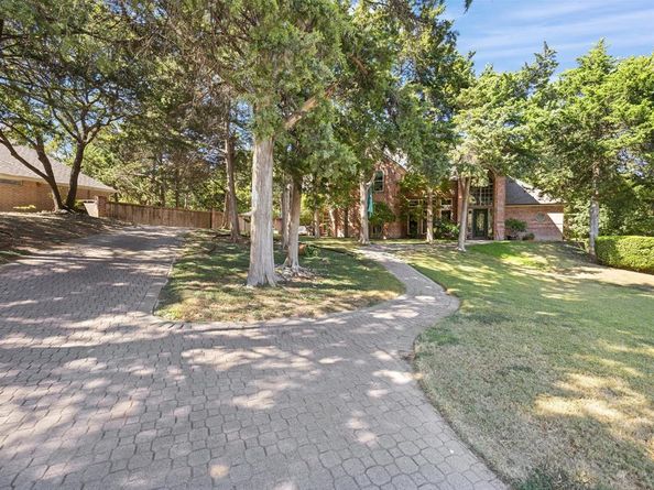 1813  Wood Dale Circle , Cedar Hill Texas 75104