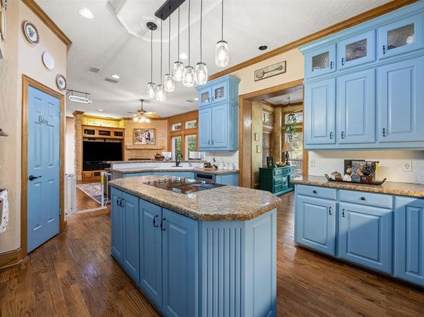 1813  Wood Dale Circle , Cedar Hill Texas 75104