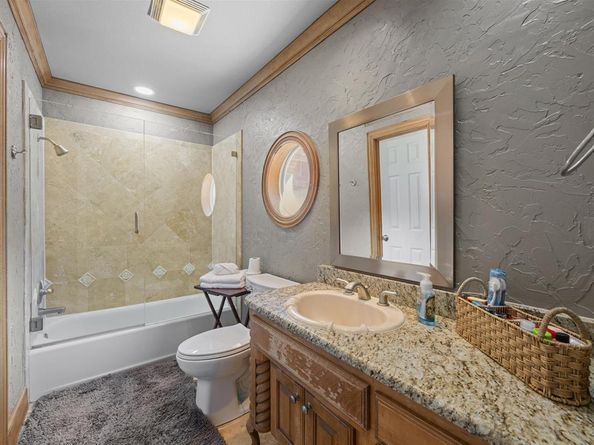 1813  Wood Dale Circle , Cedar Hill Texas 75104