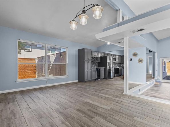 12218  Treeview Lane , Farmers Branch Texas 75234