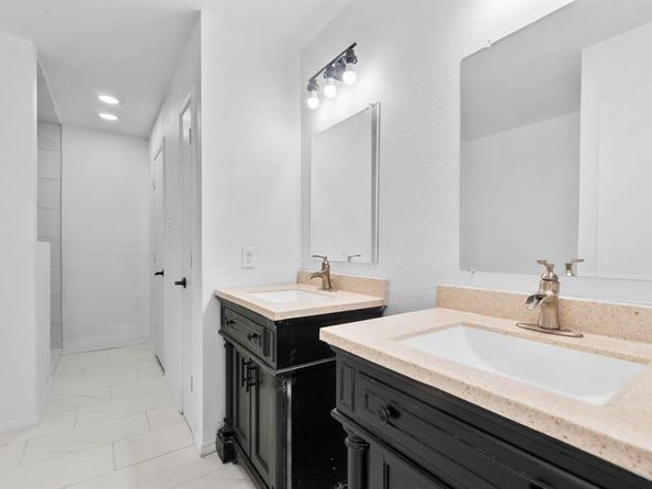 12802  Park Hill Court , Balch Springs Texas 75180