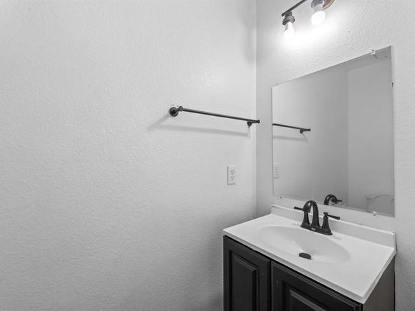 12802  Park Hill Court , Balch Springs Texas 75180