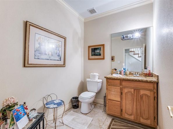 5402  Garland Avenue , Dallas Texas 75223