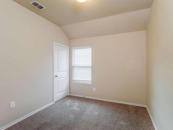 1113  Forest Glen Drive , Azle Texas 76020