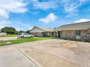 405a S Las Vegas Trail , White Settlement Texas 76108