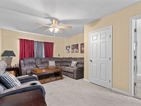 960  Ashwood Drive , Lewisville Texas 75067