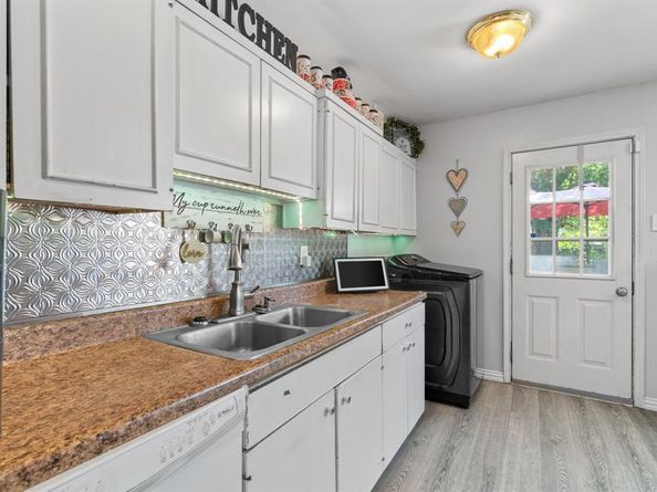 960  Ashwood Drive , Lewisville Texas 75067