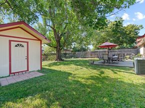 960  Ashwood Drive , Lewisville Texas 75067