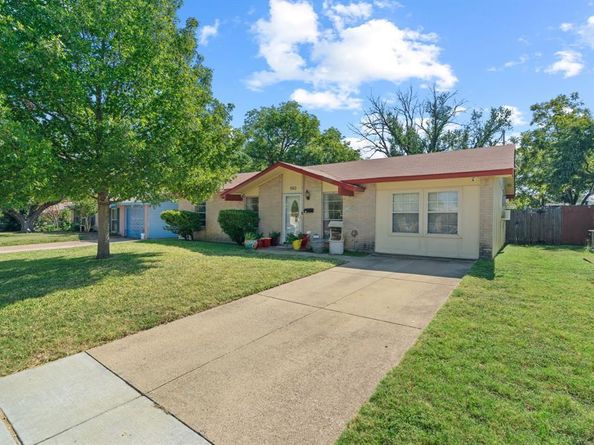 960  Ashwood Drive , Lewisville Texas 75067