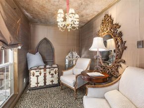 3022  Aster Street , Dallas Texas 75211