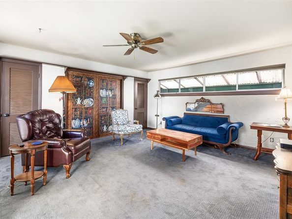 3022  Aster Street , Dallas Texas 75211