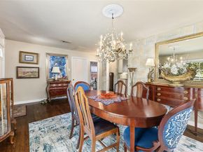 3022  Aster Street , Dallas Texas 75211