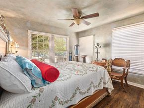 3022  Aster Street , Dallas Texas 75211