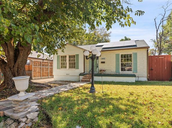3022  Aster Street , Dallas Texas 75211