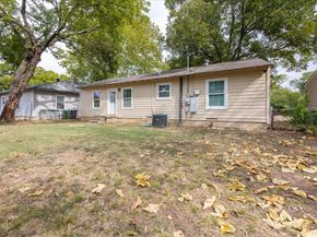 1804  Stewart Dr  , Arlington Texas 76013