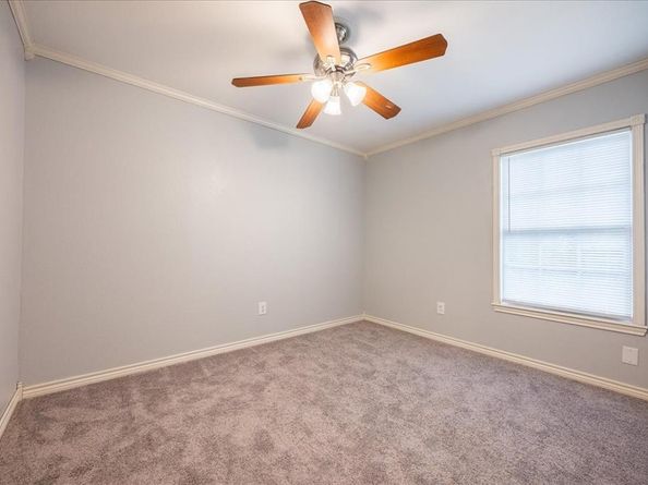 1804  Stewart Dr  , Arlington Texas 76013