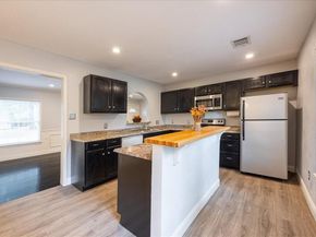 1804  Stewart Dr  , Arlington Texas 76013