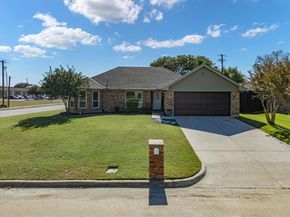 1  Salida Drive , Trophy Club Texas 76262