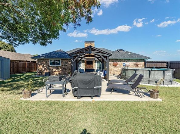 1  Salida Drive , Trophy Club Texas 76262