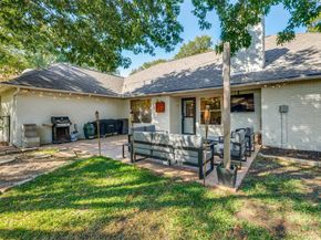 140  Willow Ridge Road , Fort Worth Texas 76103