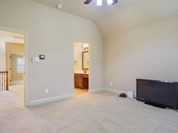 9106  Cochran Bluff Lane , Dallas Texas 75220