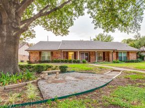 1317  Broadmoor Lane , Irving Texas 75061
